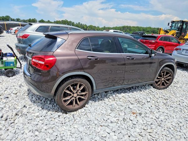 2015 MERCEDES-BENZ GLA GLA250 4-MATIC