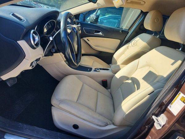 2015 MERCEDES-BENZ GLA GLA250 4-MATIC