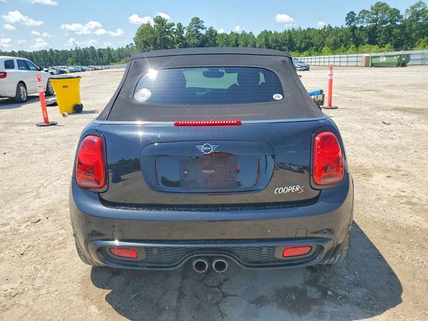2019 MINI COOPER