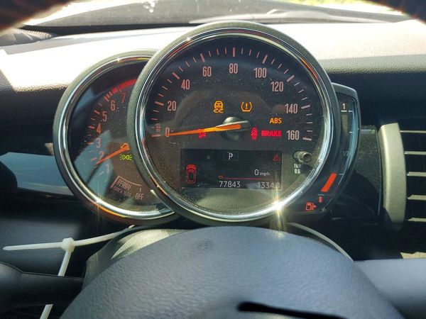 2019 MINI COOPER