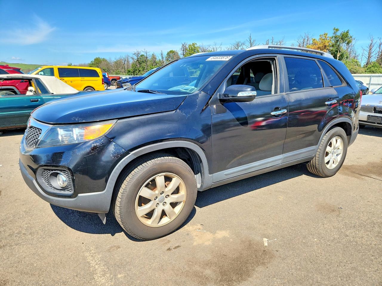 2013 KIA SORENTO Base / LX