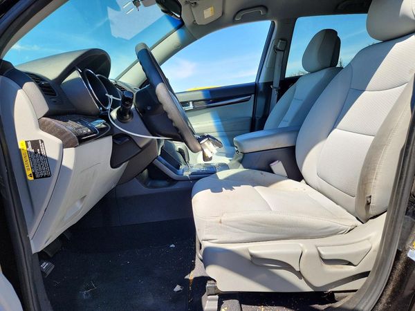 2013 KIA SORENTO Base / LX