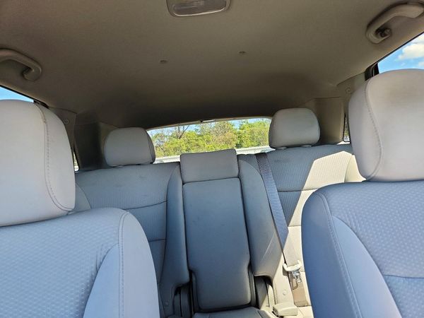 2013 KIA SORENTO Base / LX