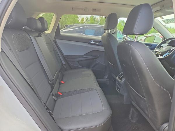 2024 VOLKSWAGEN TAOS