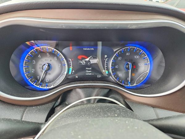 2017 CHRYSLER PACIFICA