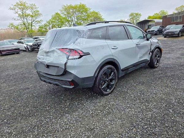 2025 KIA SPORTAGE X-LINE