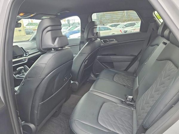 2025 KIA SPORTAGE X-LINE