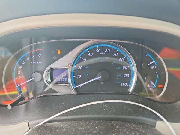 2013 TOYOTA SIENNA