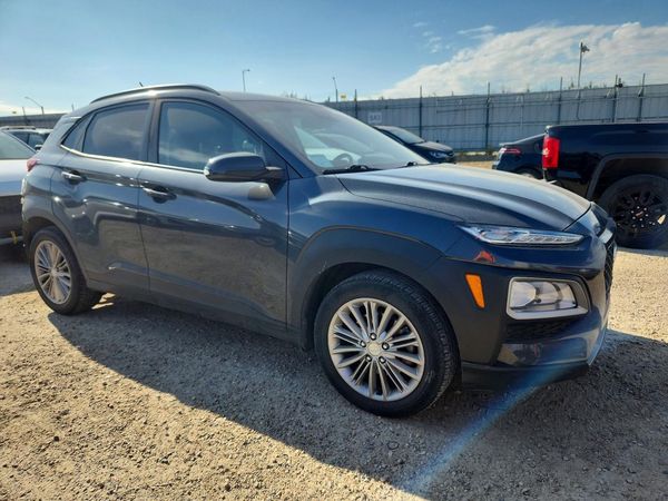 2018 HYUNDAI KONA SEL with Tech Pkg