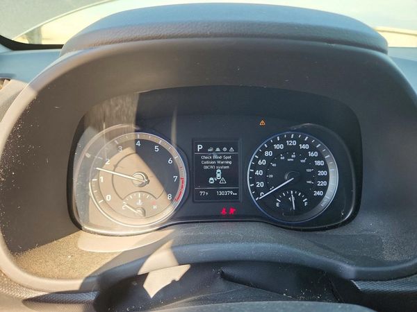 2018 HYUNDAI KONA SEL with Tech Pkg