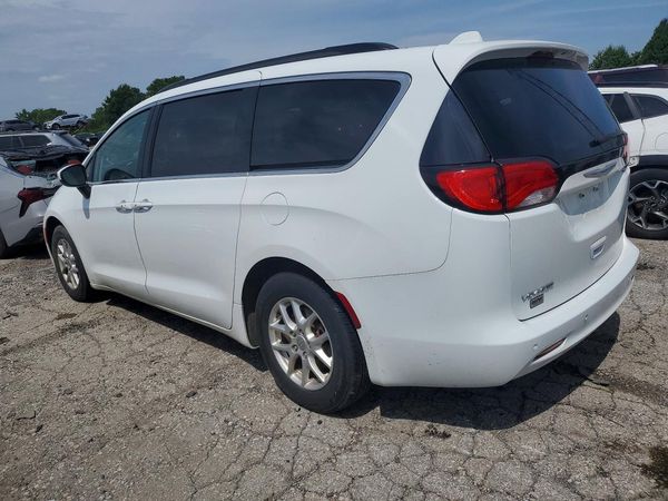2020 CHRYSLER VOYAGER LXI
