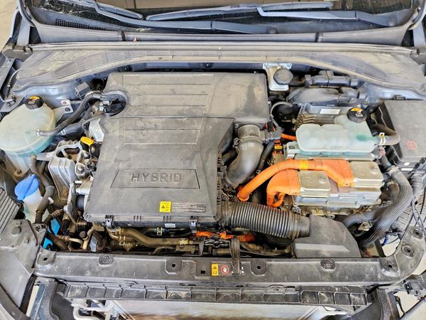 2018 HYUNDAI IONIQ SEL, SEL w/Tech (HEV)
