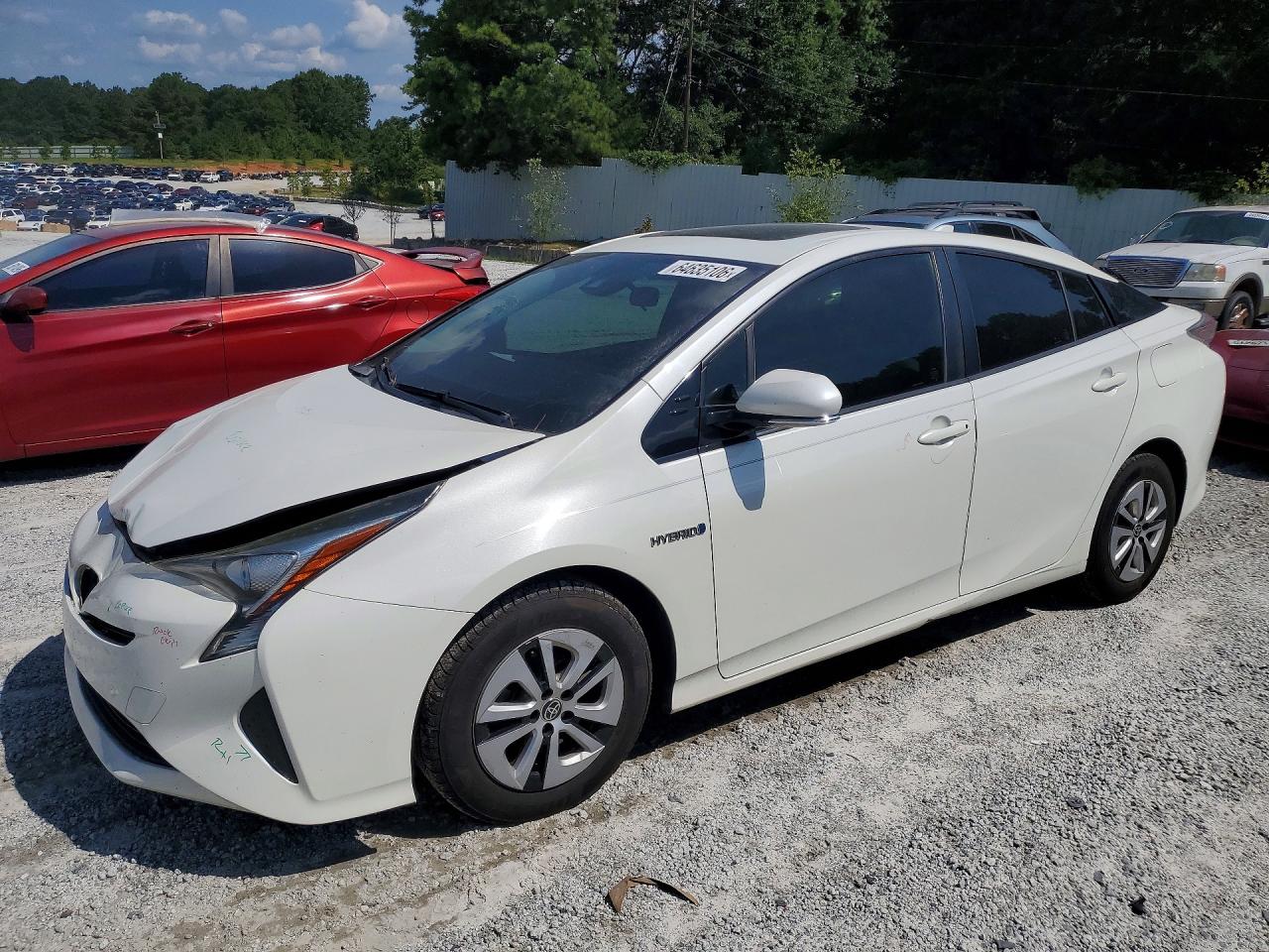 2016 TOYOTA PRIUS