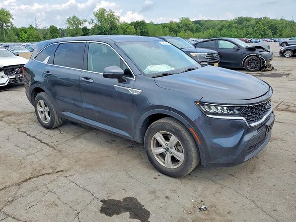 2023 KIA SORENTO LX