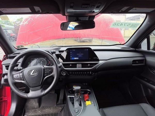 2023 LEXUS UX 250H