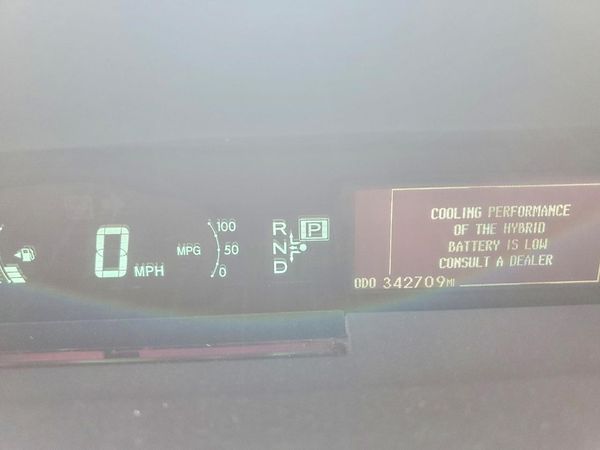 2013 TOYOTA PRIUS
