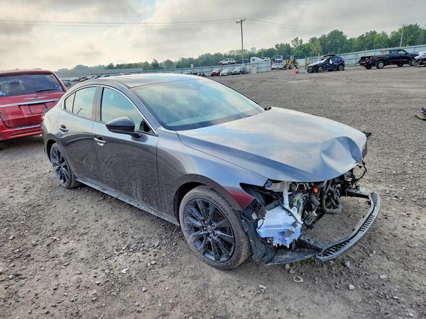 2021 MAZDA 3