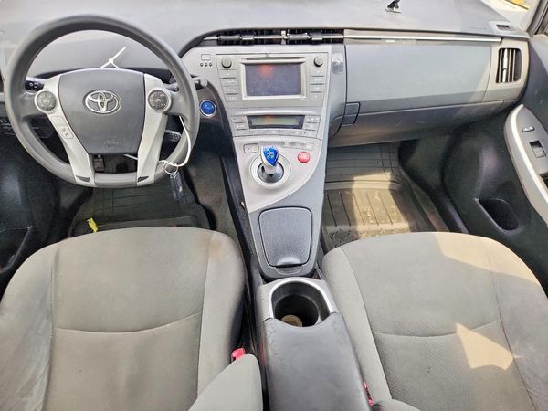 2013 TOYOTA PRIUS
