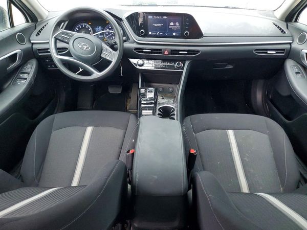2022 HYUNDAI SONATA SE