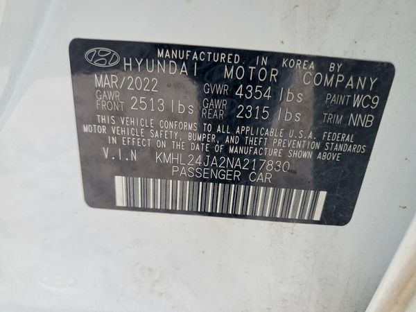 2022 HYUNDAI SONATA SE