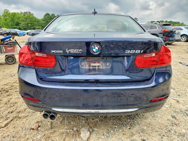 2015 BMW 328