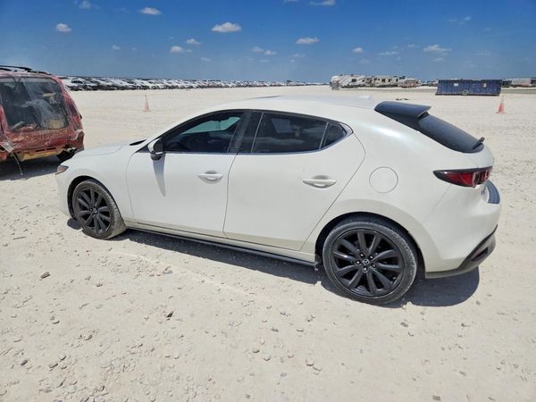 2020 MAZDA 3