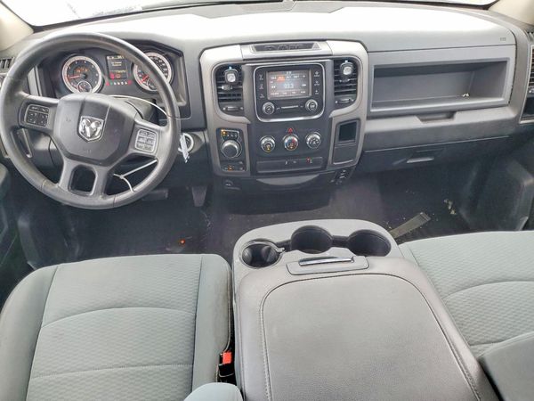 2019 RAM 1500 CLASSIC Tradesman, ST