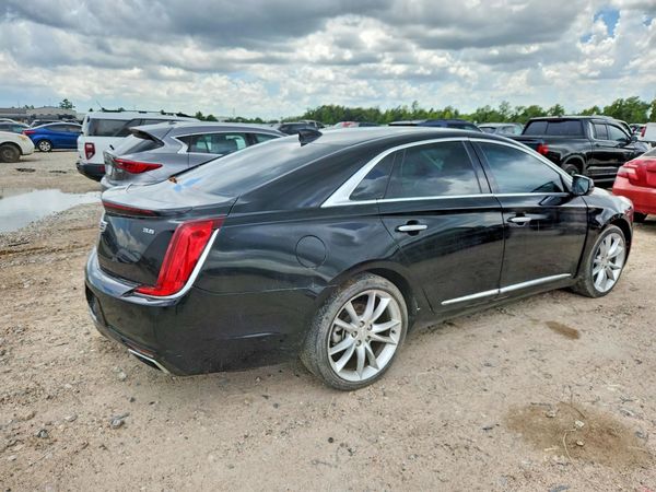 2018 CADILLAC XTS Premium Luxury