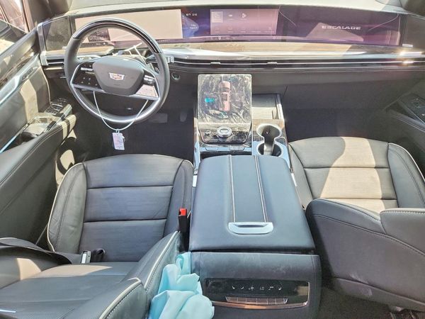 2026 CADILLAC ESCALADE Luxury+Touring Pkg