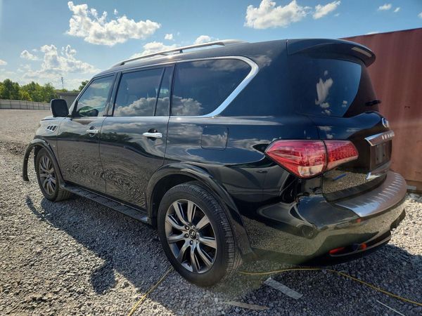 2017 INFINITI QX80