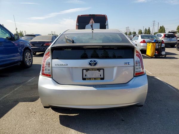 2012 TOYOTA PRIUS