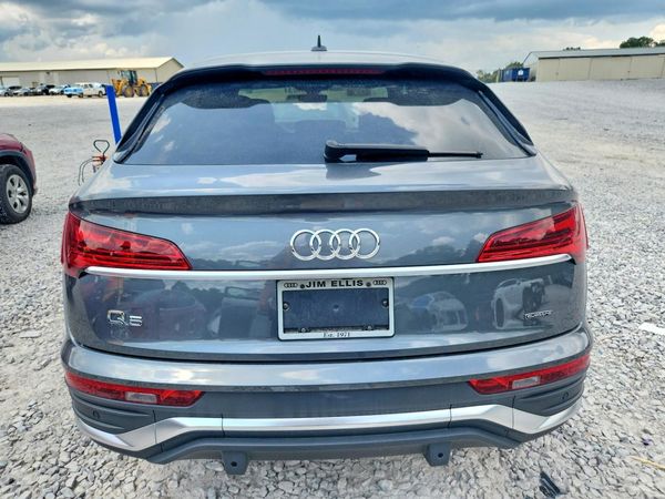 2022 AUDI Q5