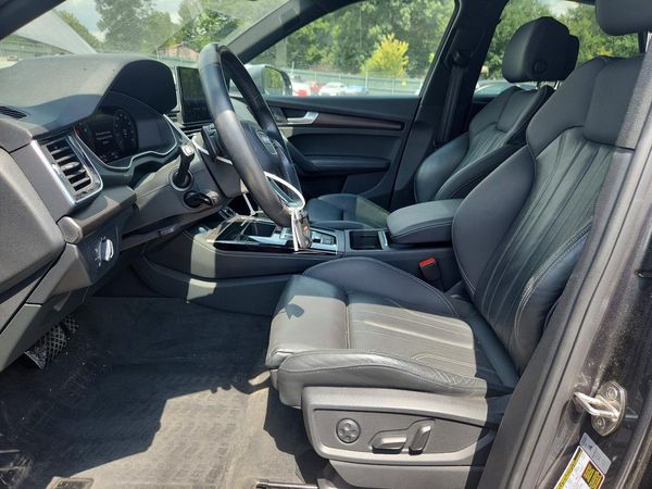 2022 AUDI Q5