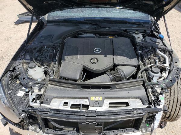 2025 MERCEDES-BENZ C C300