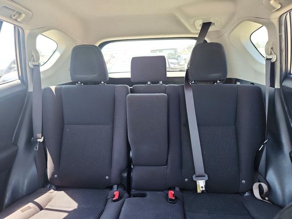 2015 TOYOTA RAV4 XLE (M Grade)