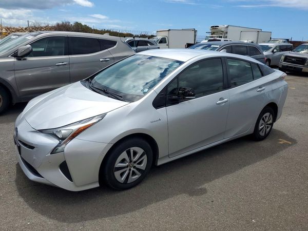 2018 TOYOTA PRIUS
