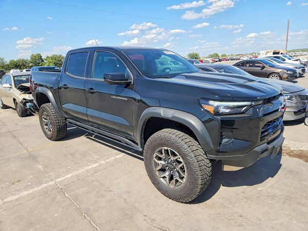 2024 CHEVROLET COLORADO