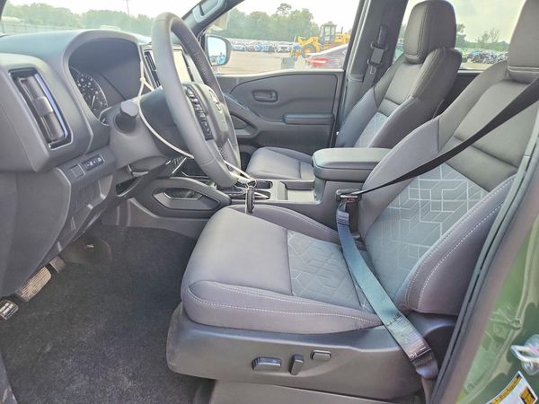 2026 NISSAN FRONTIER