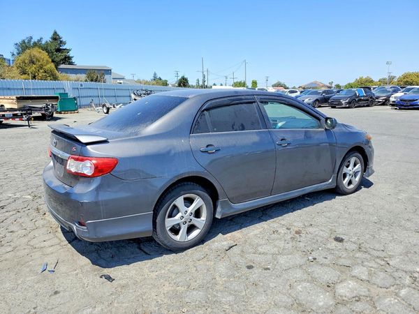 2012 TOYOTA COROLLA