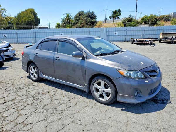 2012 TOYOTA COROLLA