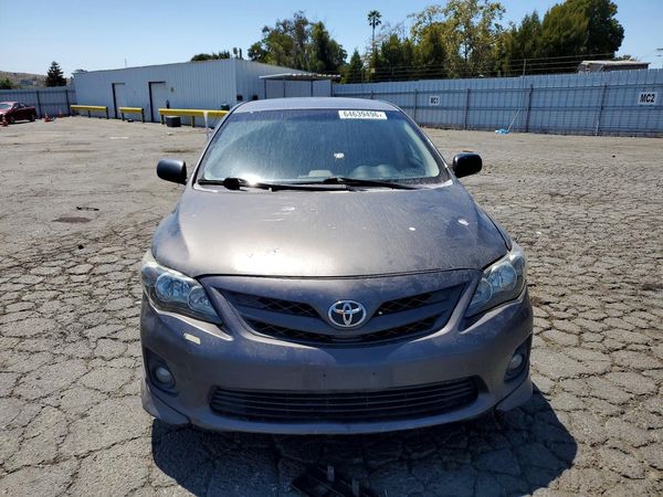 2012 TOYOTA COROLLA