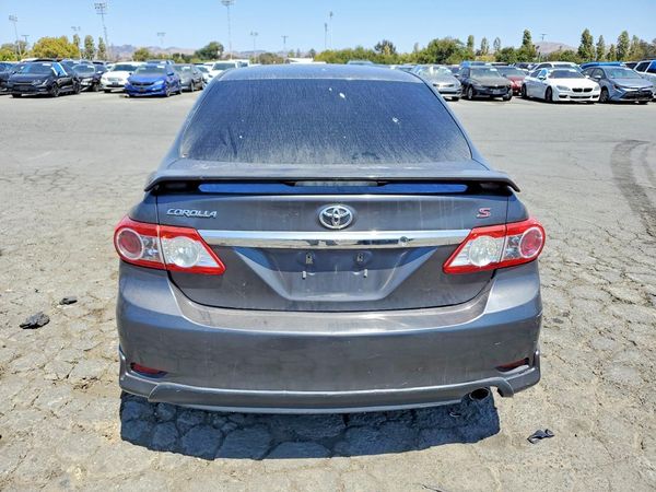 2012 TOYOTA COROLLA