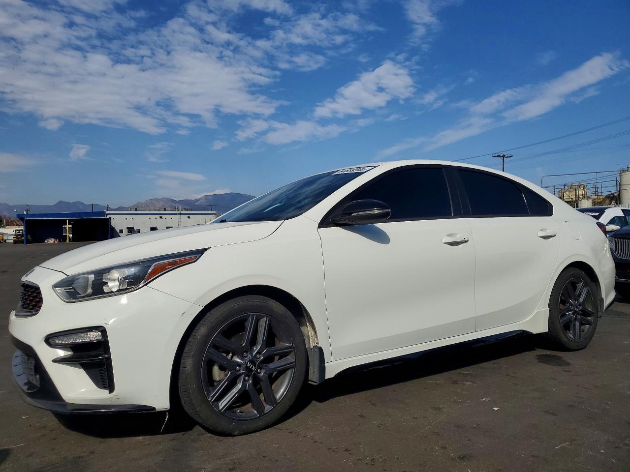 2020 KIA FORTE GT Line