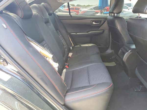 2015 TOYOTA CAMRY