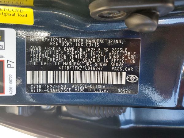 2015 TOYOTA CAMRY