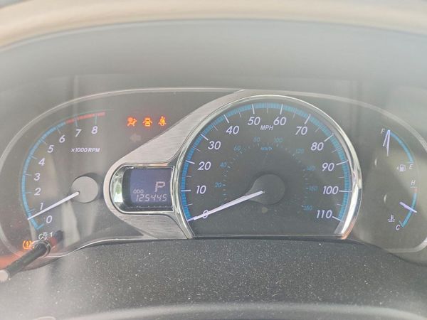 2014 TOYOTA SIENNA
