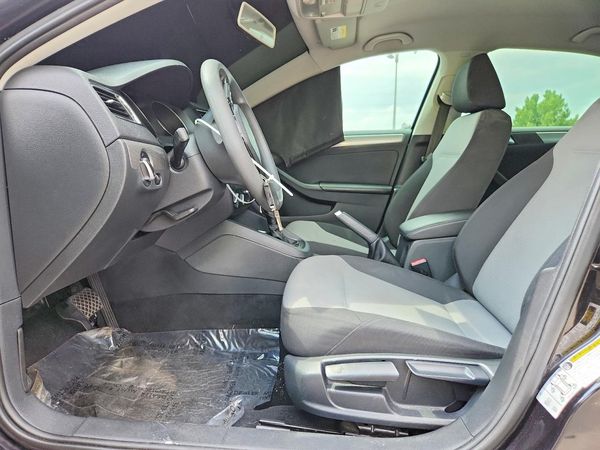 2018 VOLKSWAGEN JETTA