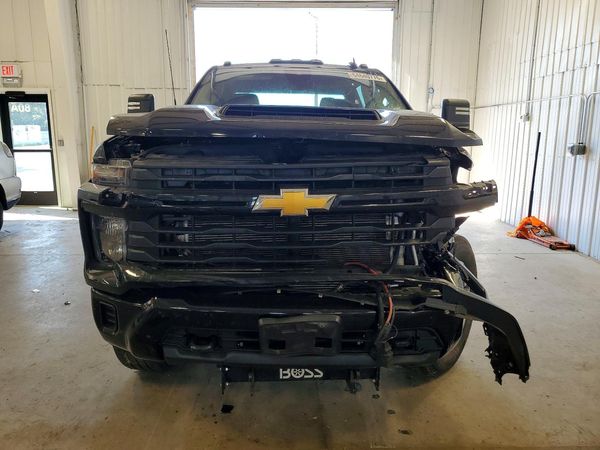 2024 CHEVROLET SILVERADO Custom — DIRF