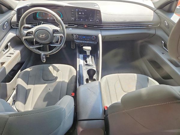2025 HYUNDAI ELANTRA