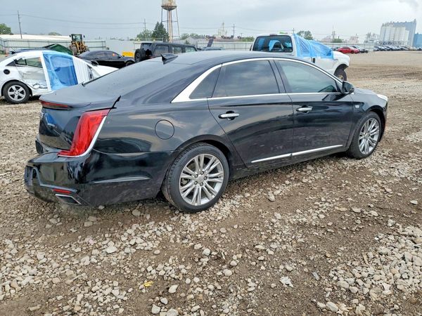 2018 CADILLAC XTS